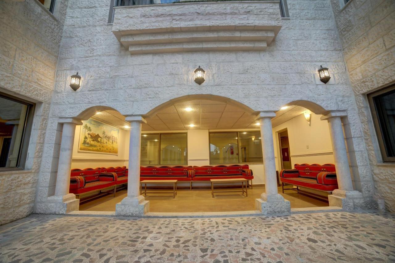 Crystal Hotel Акаба Экстерьер фото